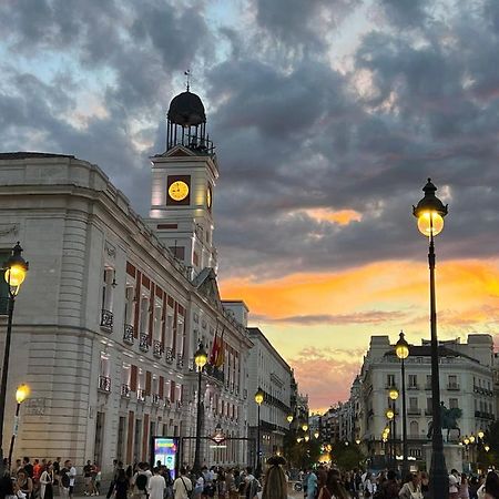Apartamento En Centro De Madrid Kültér fotó